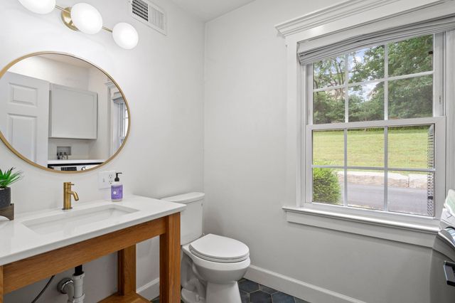 4500 ROCK QUARRY RD, Columbia, MO 65201