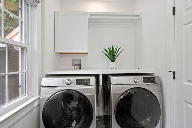 4500 ROCK QUARRY RD, Columbia, MO 65201