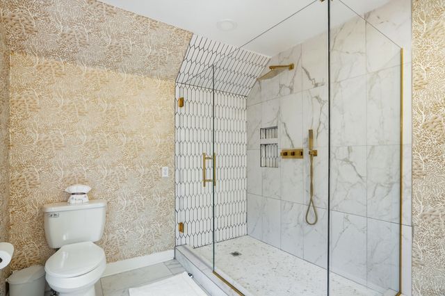 4500 ROCK QUARRY RD, Columbia, MO 65201