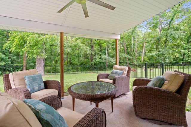 4500 ROCK QUARRY RD, Columbia, MO 65201