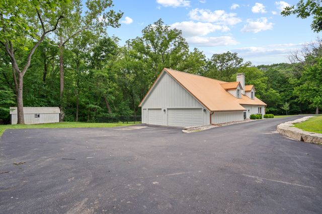4500 ROCK QUARRY RD, Columbia, MO 65201