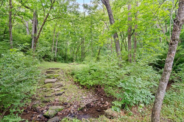 4500 ROCK QUARRY RD, Columbia, MO 65201