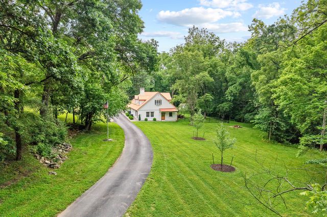 4500 ROCK QUARRY RD, Columbia, MO 65201