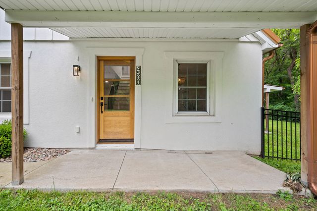 4500 ROCK QUARRY RD, Columbia, MO 65201