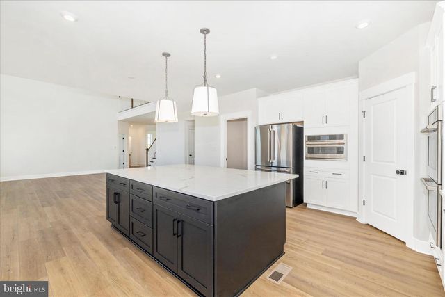 10242 DAYSVILLE RD, Walkersville, MD 21793