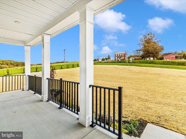10242 DAYSVILLE RD, Walkersville, MD 21793