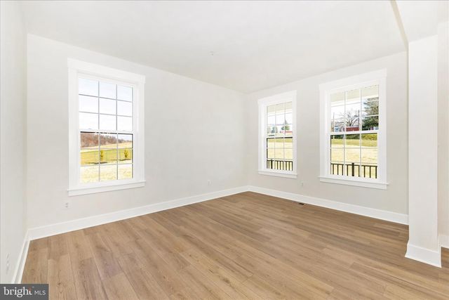10242 DAYSVILLE RD, Walkersville, MD 21793