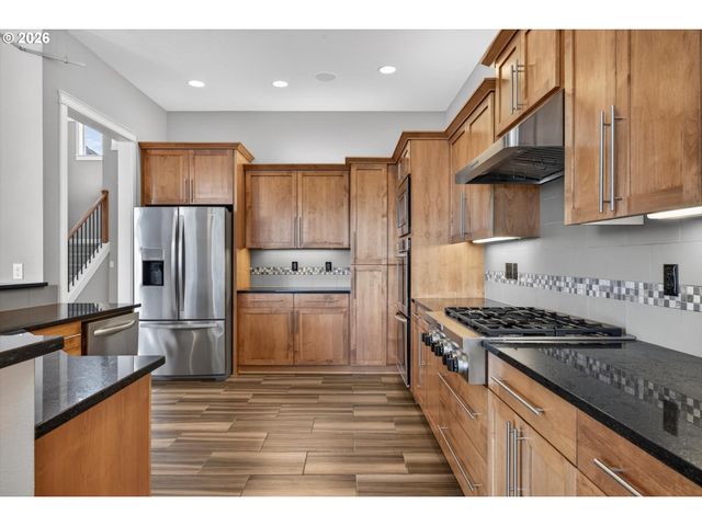 32092 Sw WILLAMETTE Way, Wilsonville, OR 97070