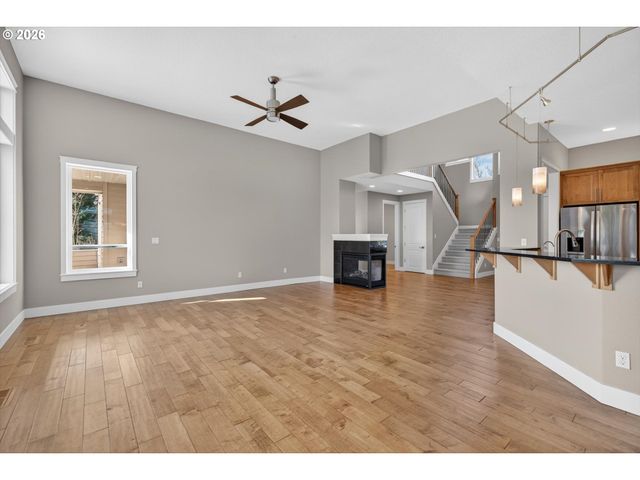 32092 Sw WILLAMETTE Way, Wilsonville, OR 97070