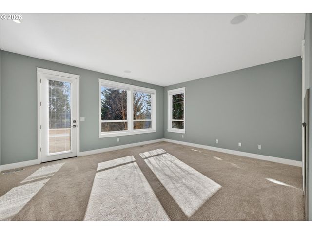 32092 Sw WILLAMETTE Way, Wilsonville, OR 97070