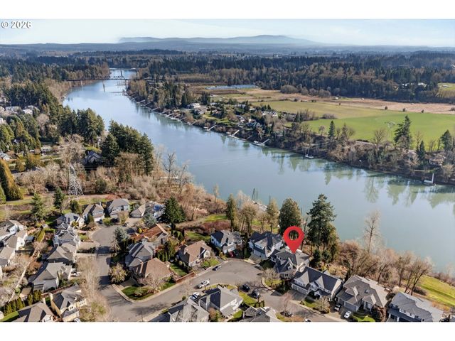 32092 Sw WILLAMETTE Way, Wilsonville, OR 97070