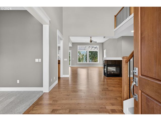 32092 Sw WILLAMETTE Way, Wilsonville, OR 97070