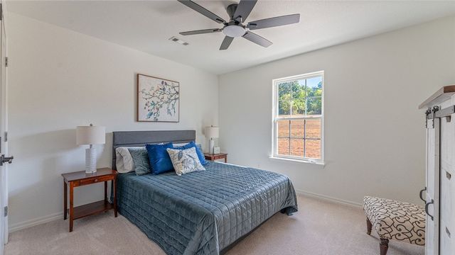 20491 Cedar Bluff Road, Fayetteville, AR 72703