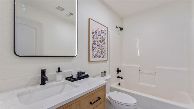 20491 Cedar Bluff Road, Fayetteville, AR 72703