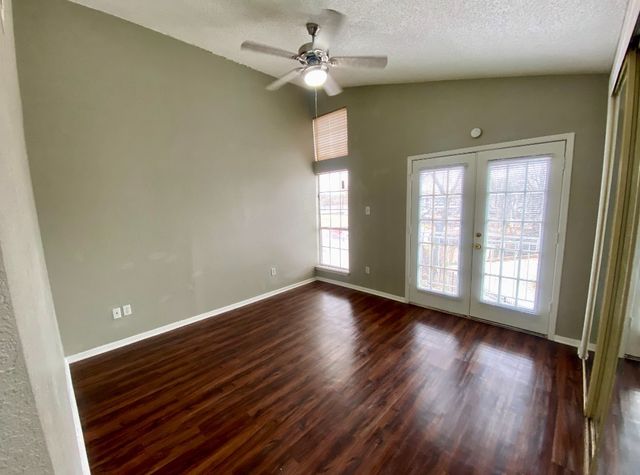 9823 Summerwood Circle 1002, Dallas, TX 75243