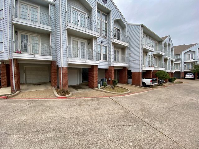 9823 Summerwood Circle 1002, Dallas, TX 75243