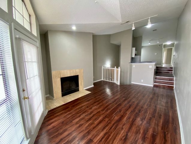 9823 Summerwood Circle 1002, Dallas, TX 75243