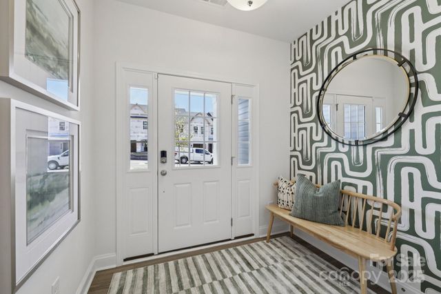 7717 Ethora Way, Charlotte, NC 28216