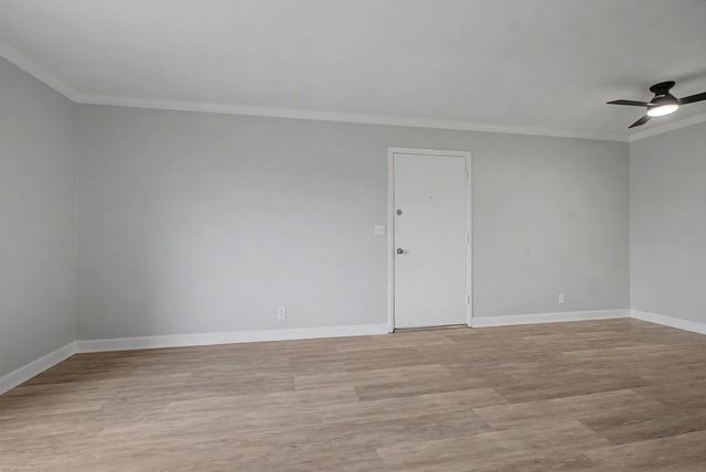 420 Walton Ln Apt J47, Madison, TN 37115