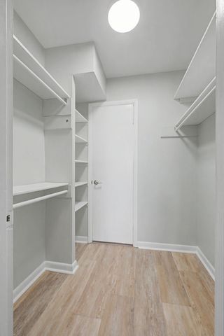 420 Walton Ln Apt J47, Madison, TN 37115