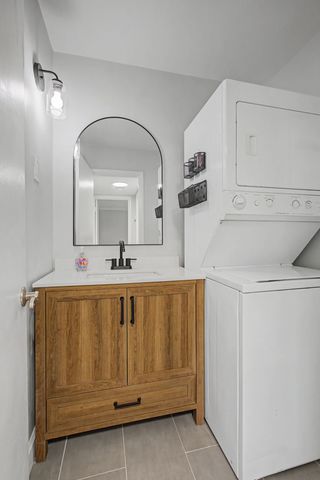 420 Walton Ln Apt J47, Madison, TN 37115