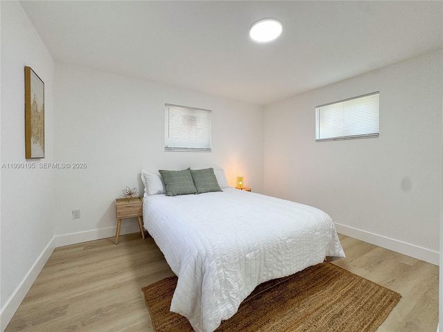 1749 NW 152nd St, Miami Gardens, FL 33054