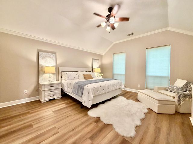 4211 Saint Ives Street, Sugar Land, TX 77479