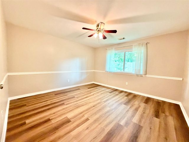 4211 Saint Ives Street, Sugar Land, TX 77479