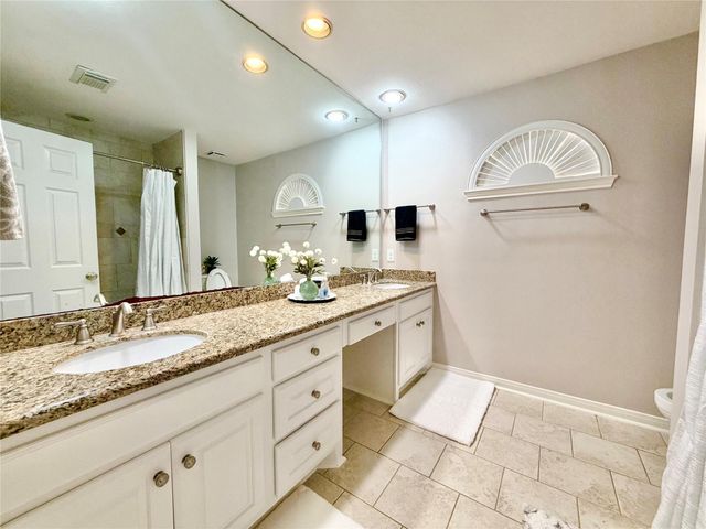 4211 Saint Ives Street, Sugar Land, TX 77479