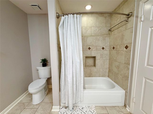 4211 Saint Ives Street, Sugar Land, TX 77479