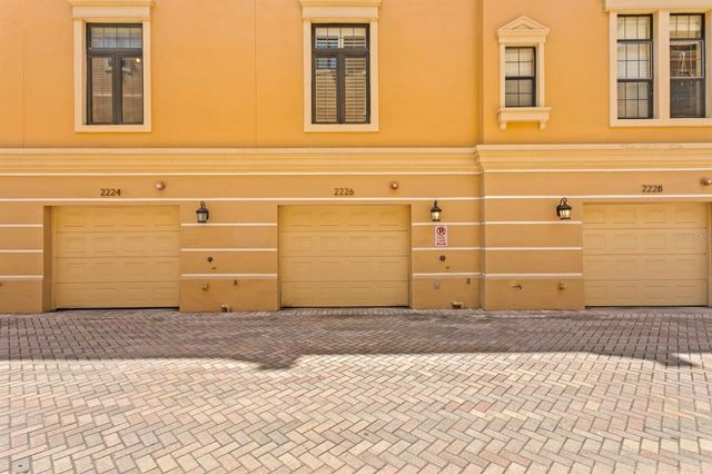 2226 SOHO BAY COURT, Tampa, FL 33606