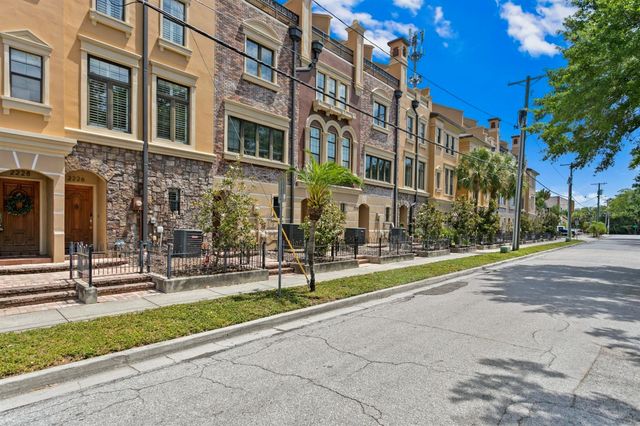 2226 SOHO BAY COURT, Tampa, FL 33606