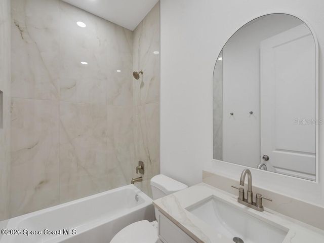 2634 De Groodt Road SW, Palm Bay, FL 32908