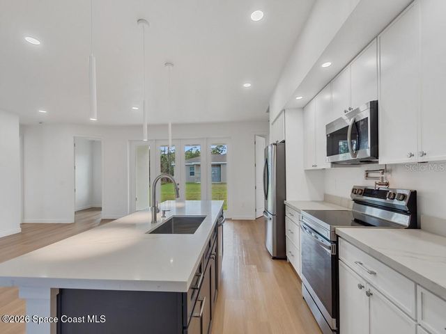 2634 De Groodt Road SW, Palm Bay, FL 32908