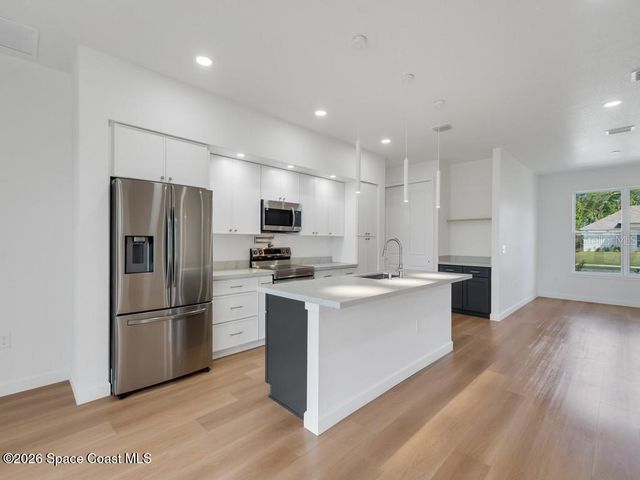 2634 De Groodt Road SW, Palm Bay, FL 32908