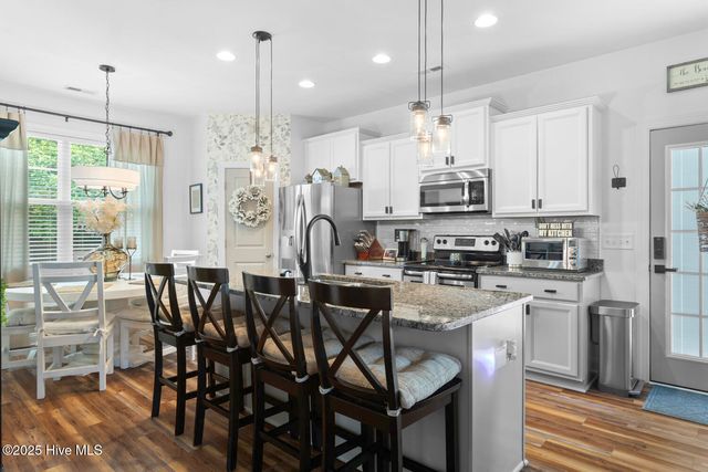 107 Courtney Drive, Jacksonville, NC 28540