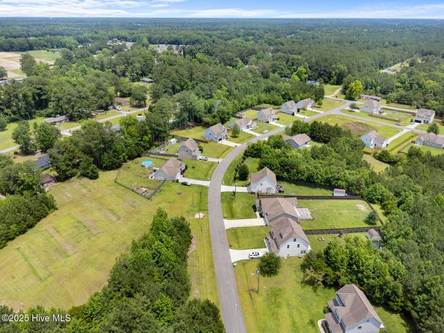 107 Courtney Drive, Jacksonville, NC 28540