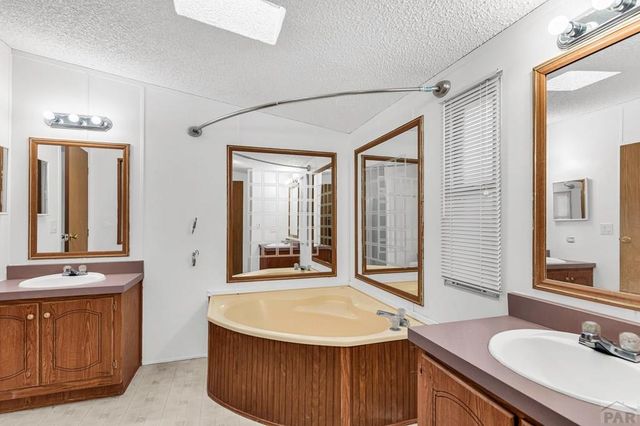 1729 Anthalie St, Pueblo, CO 81006