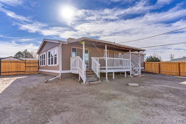 1729 Anthalie St, Pueblo, CO 81006