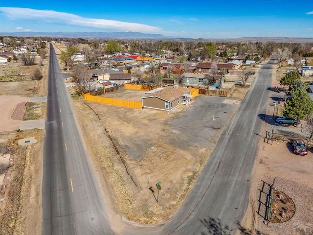 1729 Anthalie St, Pueblo, CO 81006