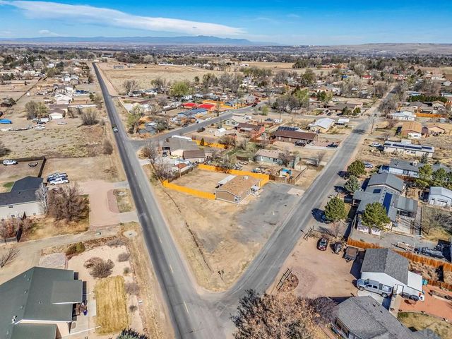 1729 Anthalie St, Pueblo, CO 81006