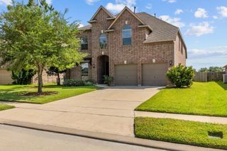 9907 Sterling Village Drive, Rosharon, TX 77583