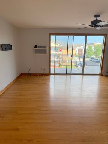 9407 S Roberts Road 3SE, Hickory Hills, IL 60457