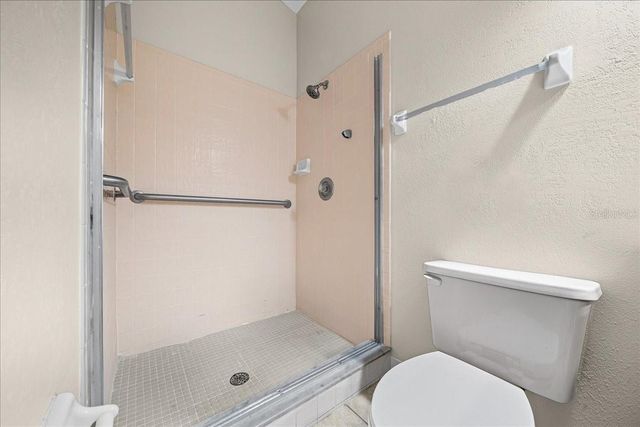 2851 NE 64 LANE, Ocala, FL 34479