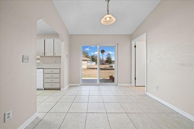 2851 NE 64 LANE, Ocala, FL 34479