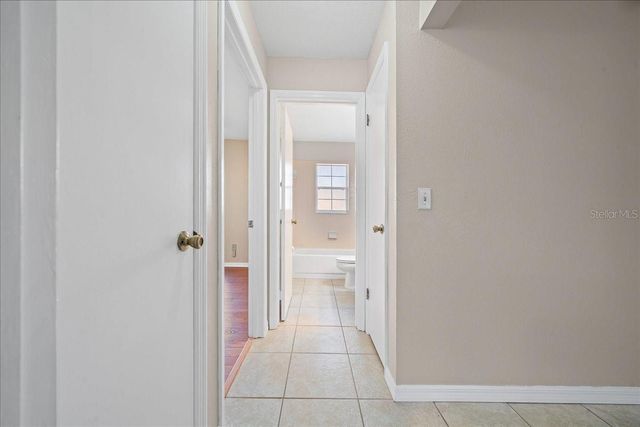 2851 NE 64 LANE, Ocala, FL 34479