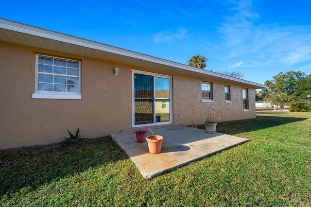 2851 NE 64 LANE, Ocala, FL 34479