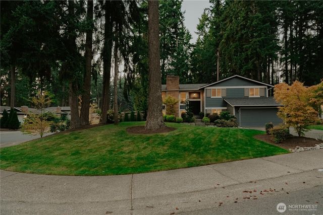 16704 NE 102nd Place, Redmond, WA 98052