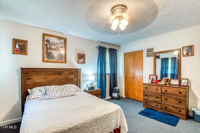 815 North Main Street, Marion, VA 24354