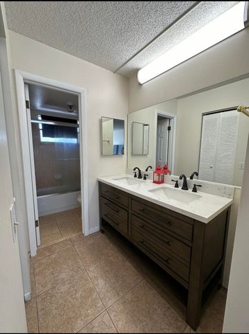 6770 Royal Palm Boulevard 207l, Margate, FL 33063